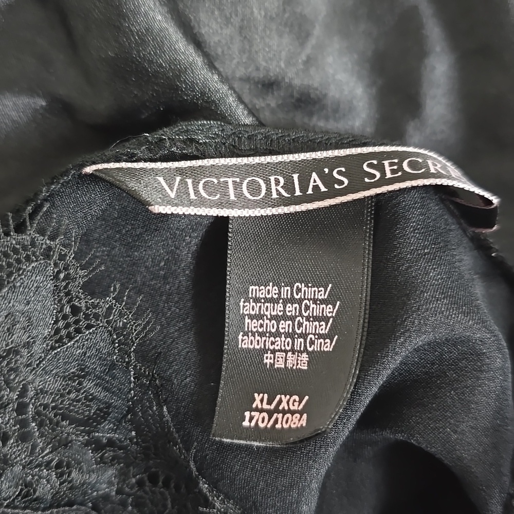 Victoria's Secret Black Lace Cami Top - Picture 7 of 8